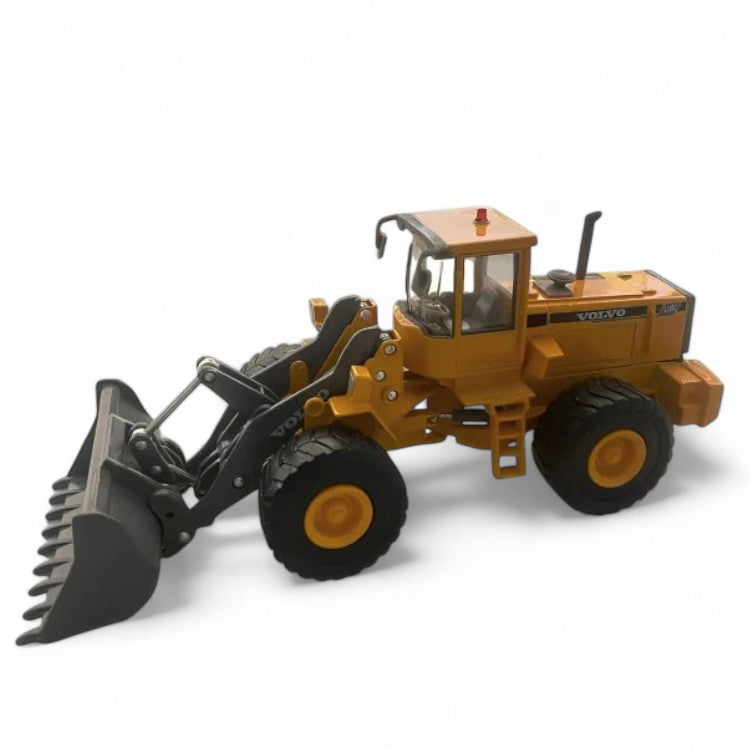 100062 Volvo L150C Wheel Loader Scale 1:50 (Discontinued Model)