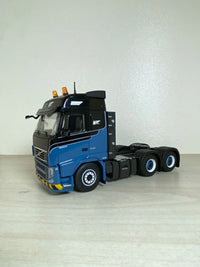 Thumbnail for 33-0018 Volvo H2 International Tractor Truck Scale 1:50 (Discontinued Model)