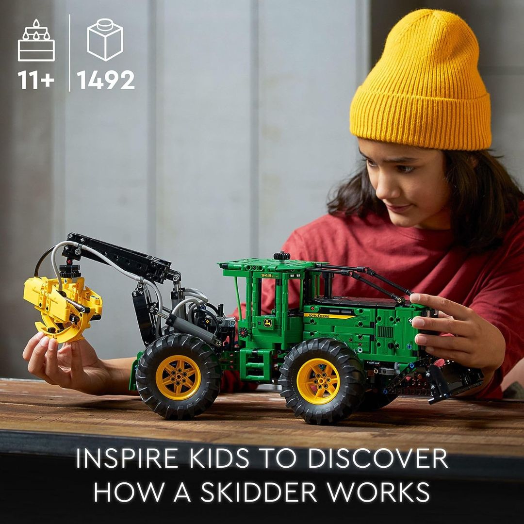 42157 LEGO Technic John Deere 948L-II Forestry Tractor (1492 Pieces) 