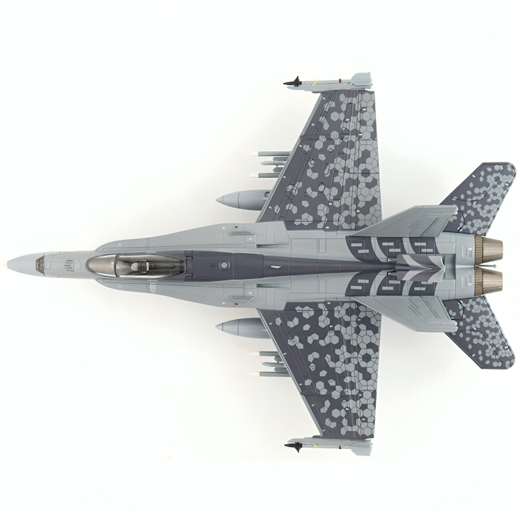 HA3576 Avión Militar Hornet CF-18 Año 2022 Escala 1:72