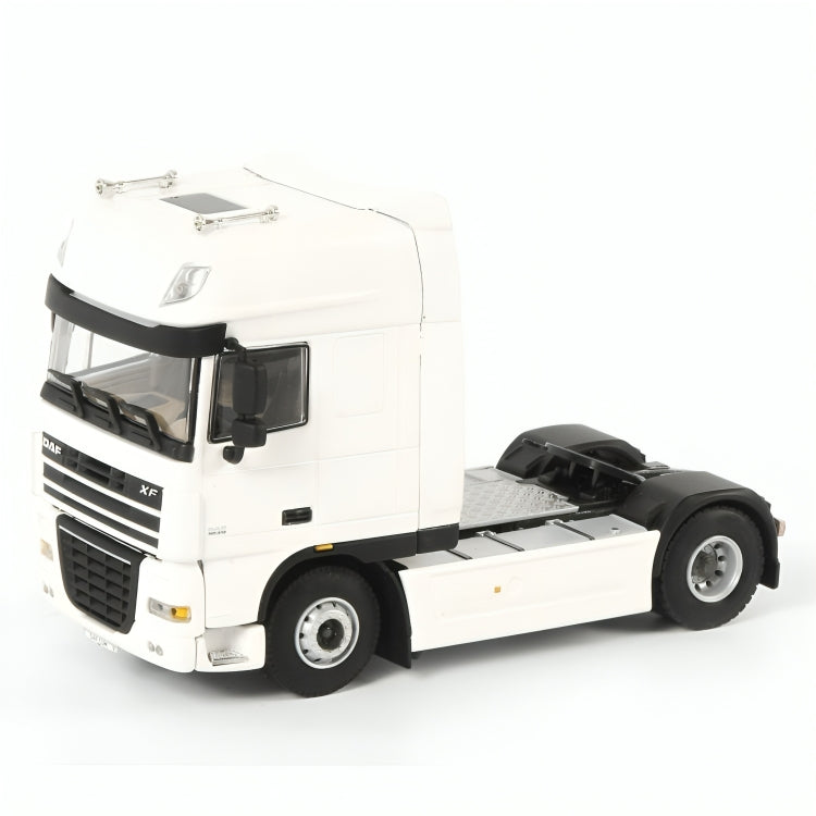 03-1026 Tractor Truck DAF XF 105 Scale 1:50 (Discontinued Model)