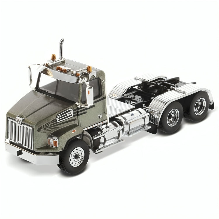 71038 Western Star 4700 Tractor Truck 1:50 Scale