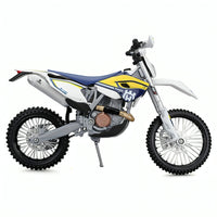 Thumbnail for 32706BLWT Motocicleta Husqvarna FE 501 Escala 1:12 (Pre - Venta)