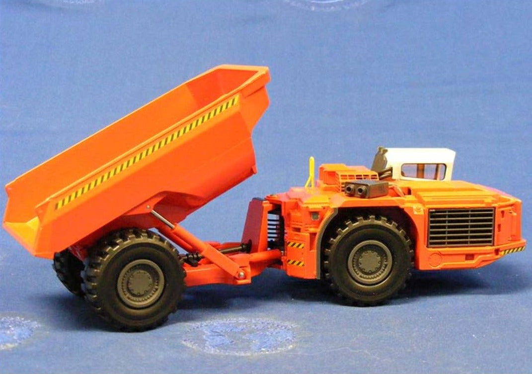 2729-02 Sandvik TH550 Low Profile Mining Truck 1:50 Scale