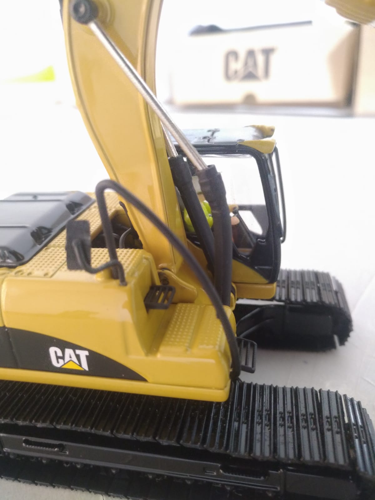 85214C-LQ Excavadora Hidráulica Caterpillar 320D L Escala 1:50 (Liquidación)