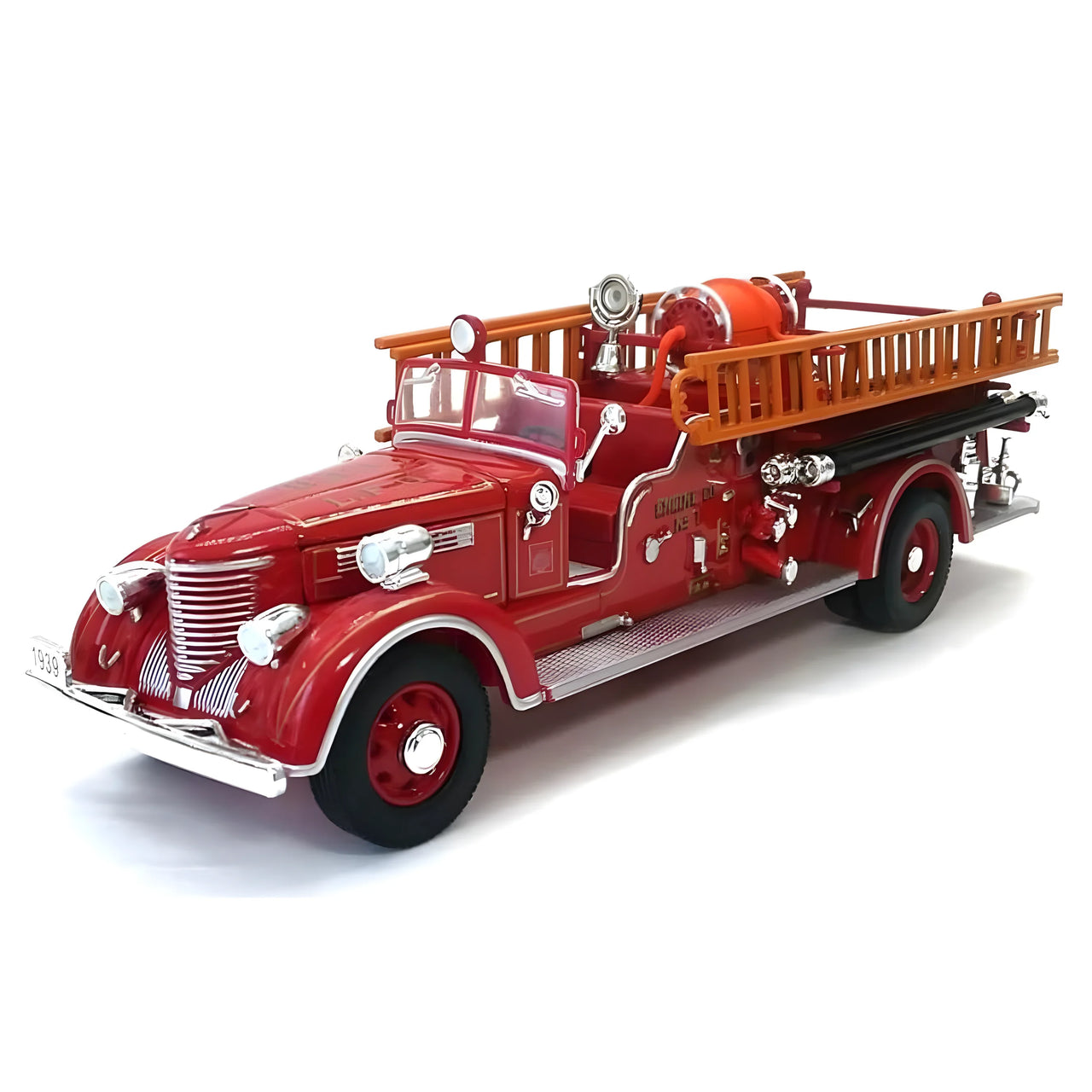 32400 Packard Fire Truck 1939 Scale 1:32 (Discontinued Model)