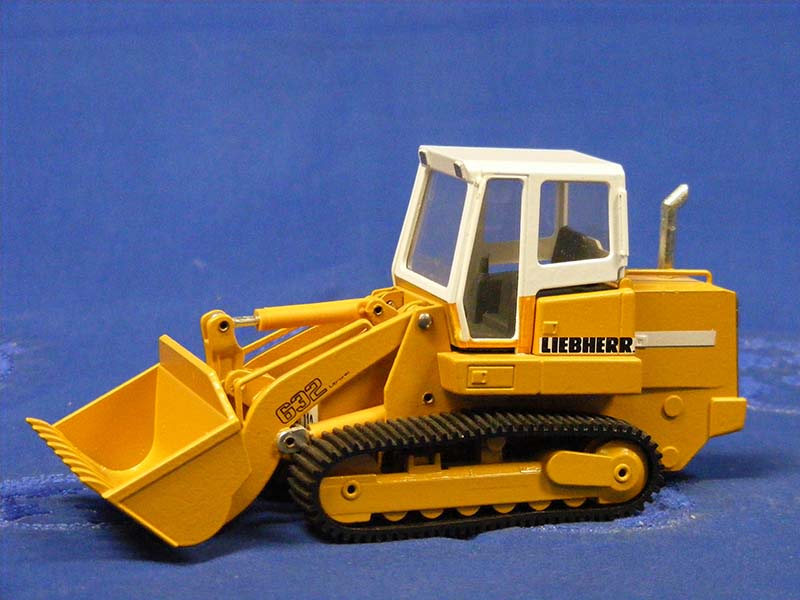 2805-0 Liebherr LR632 Crawler Tractor Scale 1:50 (Discontinued Model)