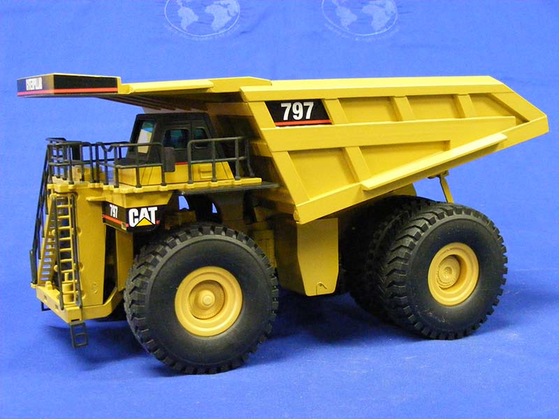 466 Caterpillar 797 Mining Truck 1:50 Scale (Discontinued Model)
