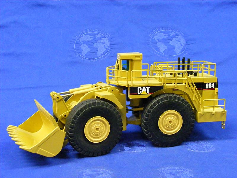 366 Caterpillar 994 Wheel Loader 1:50 Scale (Discontinued Model)