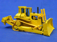 Thumbnail for 233 Caterpillar D8L Crawler Tractor Scale 1:50 (Discontinued Model)