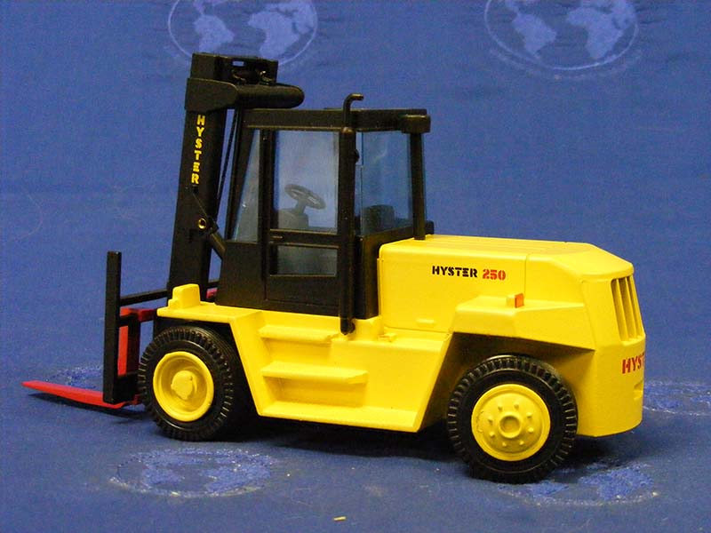 362-1 Hyster 250 Forklift 1:30 Scale (Discontinued Model)