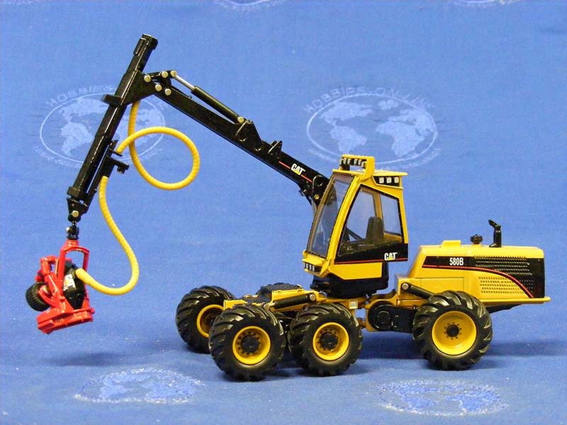 55123 Tractor Forestal Caterpillar 580B Escala 1:50 (Modelo Descontinuado)