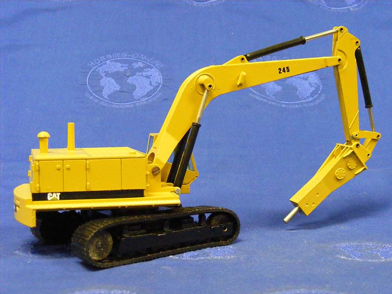 377 Caterpillar 245 Tracked Excavator 1:50 Scale (Discontinued Model)