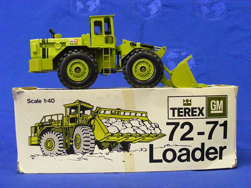 2410-1 Terex GM 72-71 Wheel Loader 1:40 Scale (Discontinued Model)
