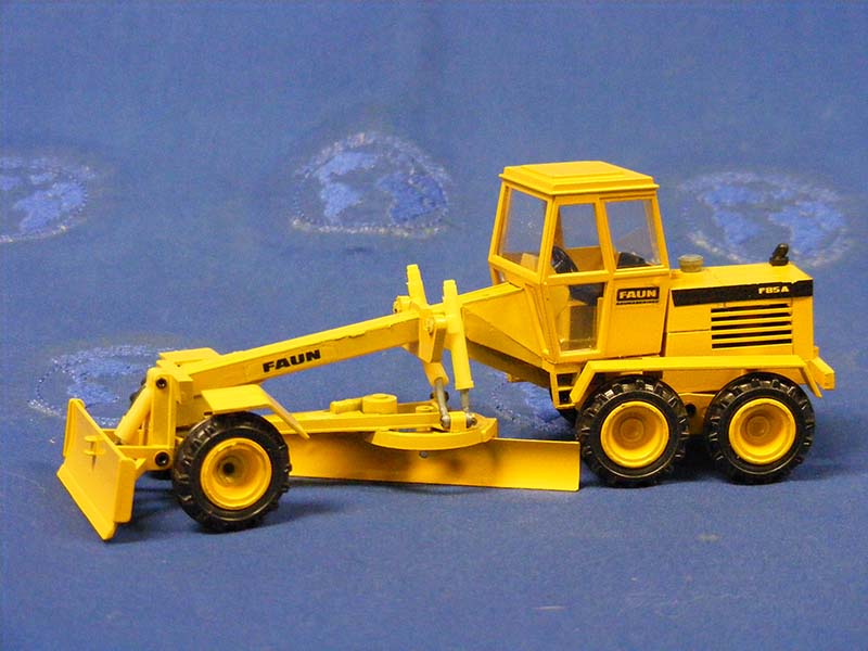 2680.2 Faun F-85A Motor Grader 1:50 Scale (Discontinued Model)