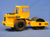 Thumbnail for 2700-1 Case W1601 Compactor Roller 1:35 Scale (Discontinued Model)