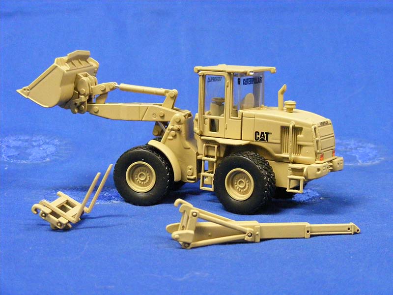 55250 Caterpillar 924H Military Wheel Loader 1:50 Scale (Discontinued Model)