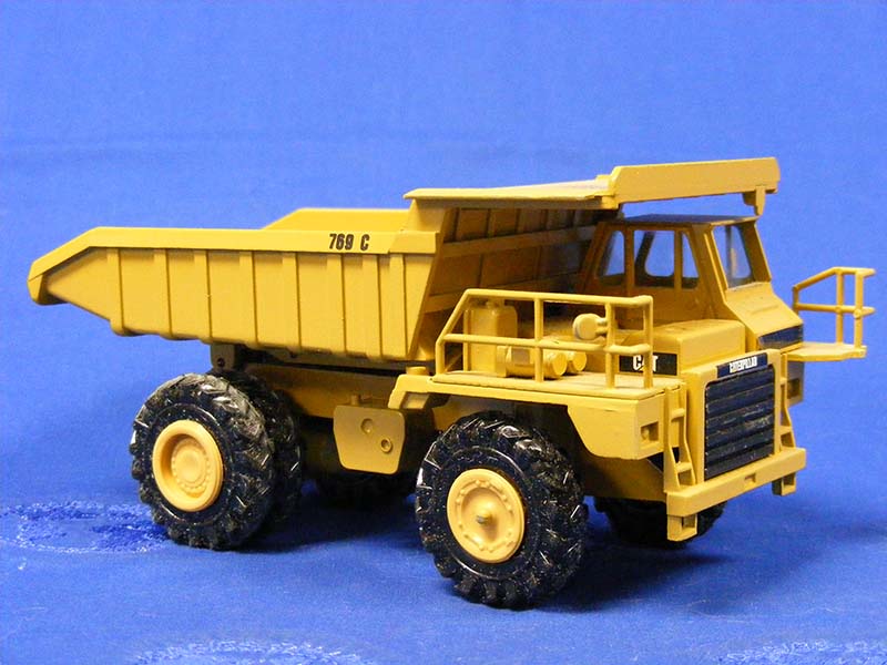 222-1 Caterpillar 769C Mining Truck 1:50 Scale (Discontinued Model)
