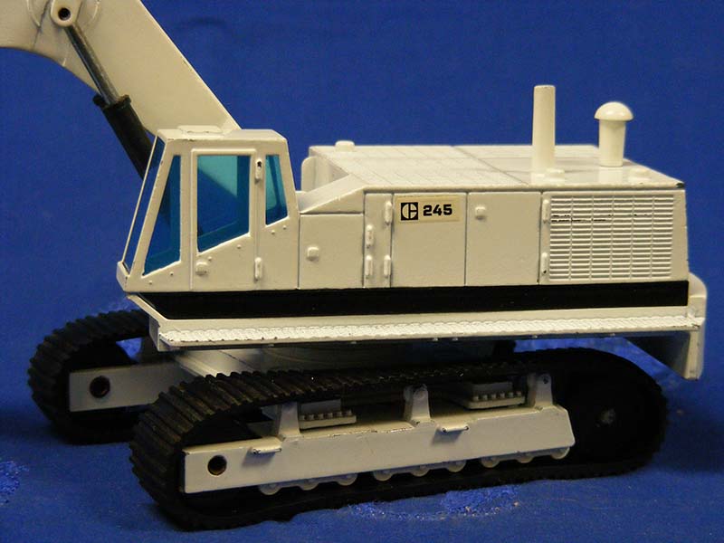 160-3 Caterpillar 245 Tracked Excavator 1:50 Scale (Discontinued Model)
