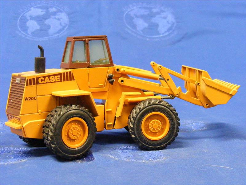 214-2 Case W20C Wheel Loader 1:35 Scale (Discontinued Model)