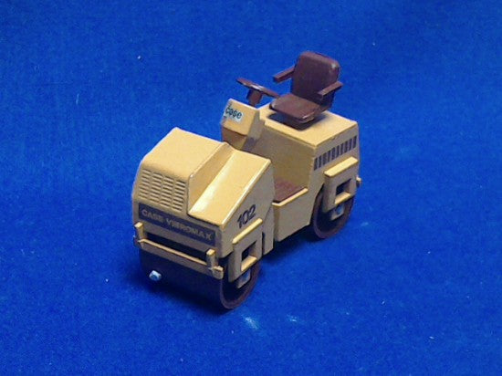 2705 ​​Case W102 Compactor Roller 1:35 Scale (Discontinued Model)