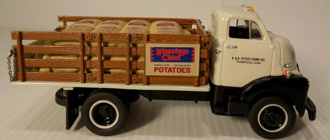 19-4110 Camión GMC 1952 K & B Potato Farms Escala 1:34 - CAT SERVICE PERU S.A.C.