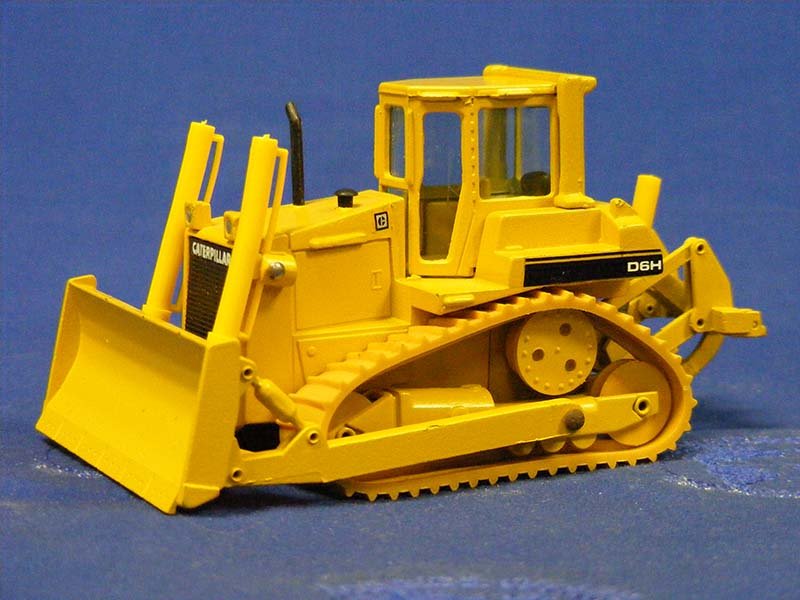 2851-1C Tractor De Orugas Caterpillar D6H Escala 1:50 (Modelo Descontinuado) - CAT SERVICE PERU S.A.C.