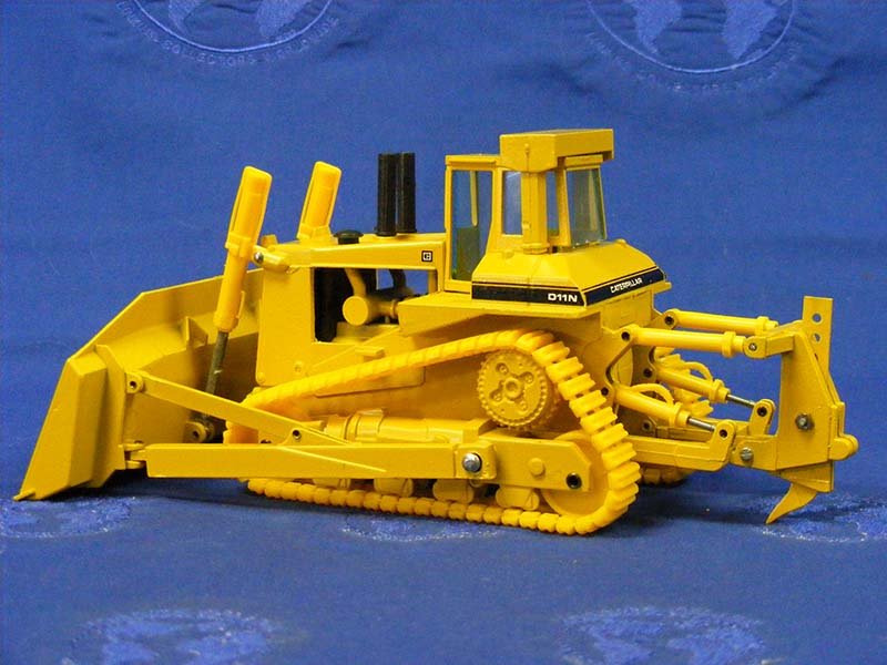 2852 Tractor De Orugas Caterpillar D11N Escala 1:50 (Modelo Descontinuado) - CAT SERVICE PERU S.A.C.