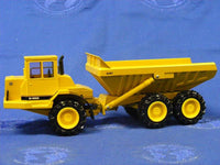 Thumbnail for 2862 Camión Articulado Caterpillar D400 Escala 1:50 (Modelo Descontinuado) - CAT SERVICE PERU S.A.C.