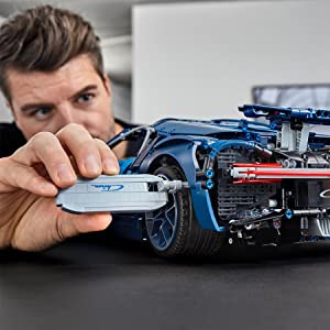 42083 LEGO Technic Bugatti Chiron (3599 Piezas) - CAT SERVICE PERU S.A.C.