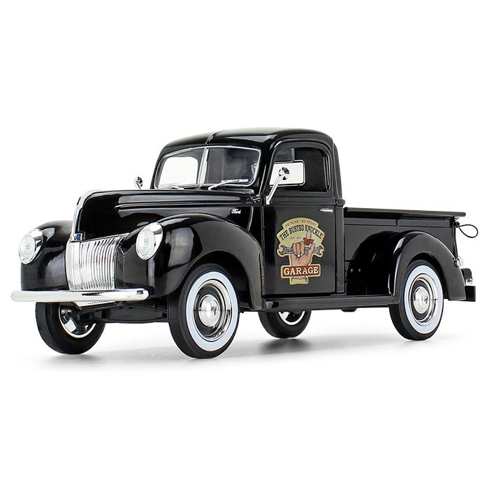 49-0393B4 Auto Ford 1940 Busted Knuckle Escala 1:25 - CAT SERVICE PERU S.A.C.