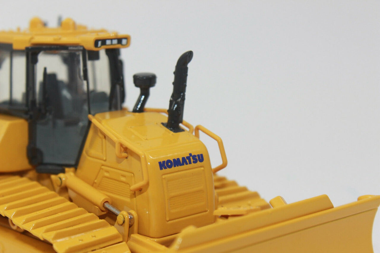 50-3425 Komatsu D71PXi-24 Crawler Tractor Scale 1:50