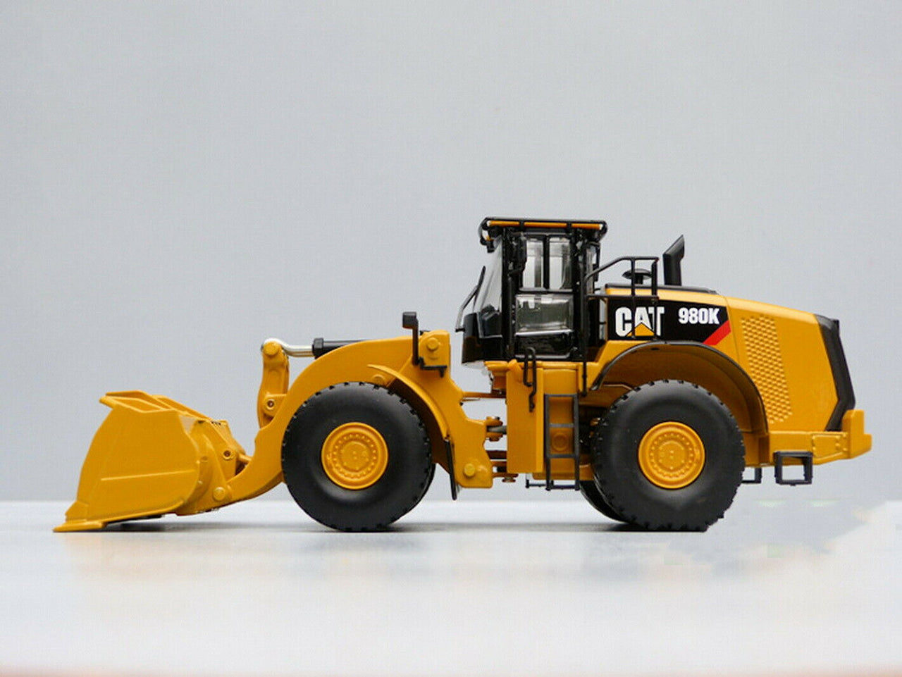 55289 Caterpillar 980K Wheel Loader 1:50 Scale