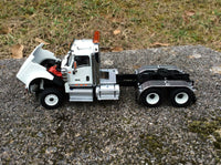 Thumbnail for 71001 Tracto Tandem International HX520 White Scale 1:50