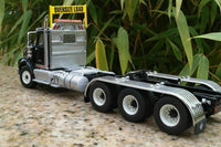 Thumbnail for 71009 Tracto Camión Tridem International HX620 Escala 1:50