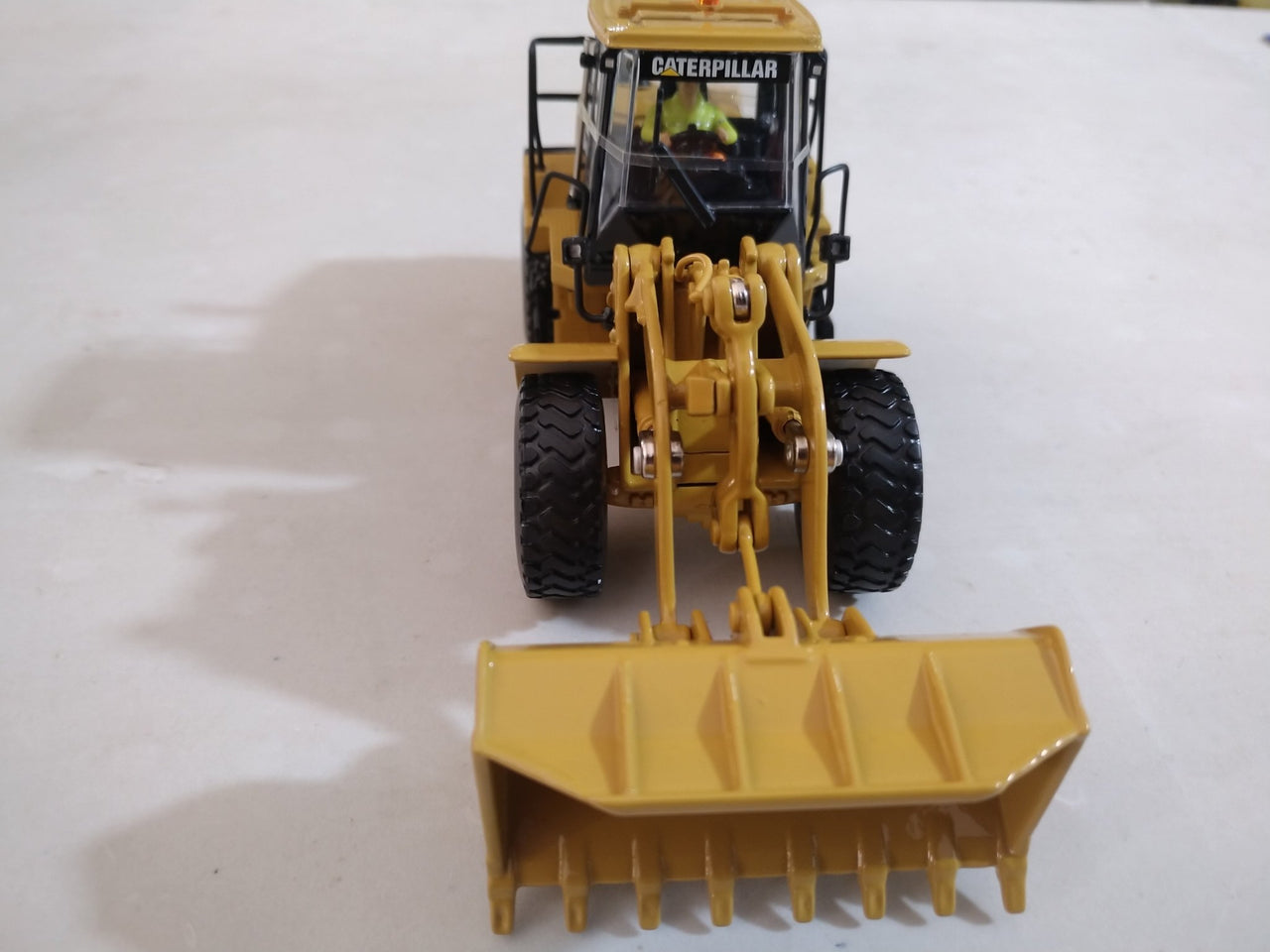 85196C Caterpillar 950H Wheel Loader 1:50 Scale