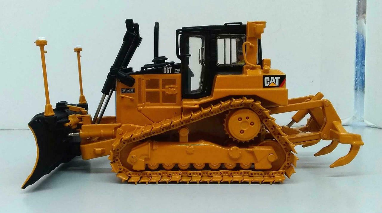 85197C Caterpillar D6T XW VPAT Tracked Tractor Scale 1:50