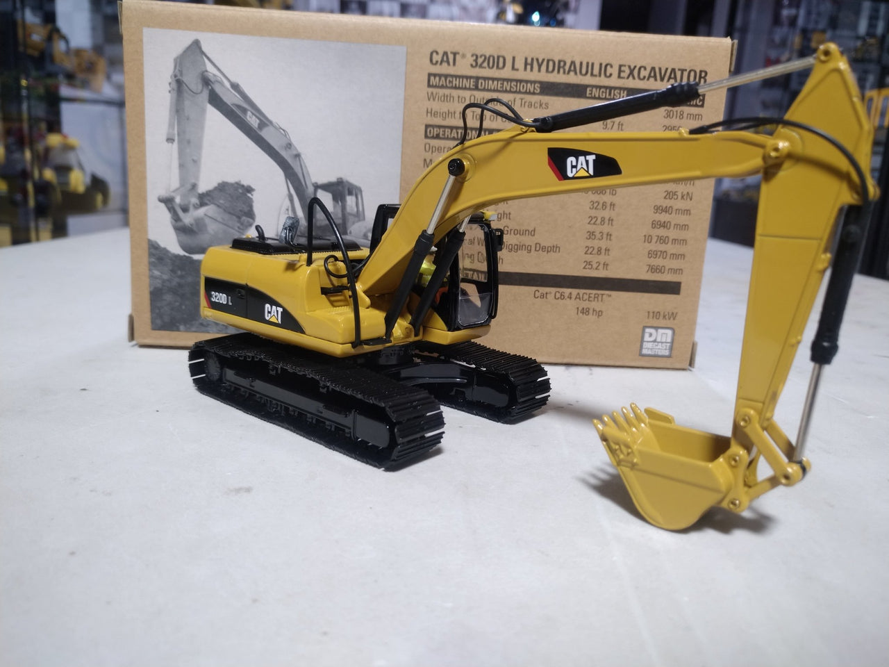 85214C Caterpillar 320D L Hydraulic Excavator Scale 1:50