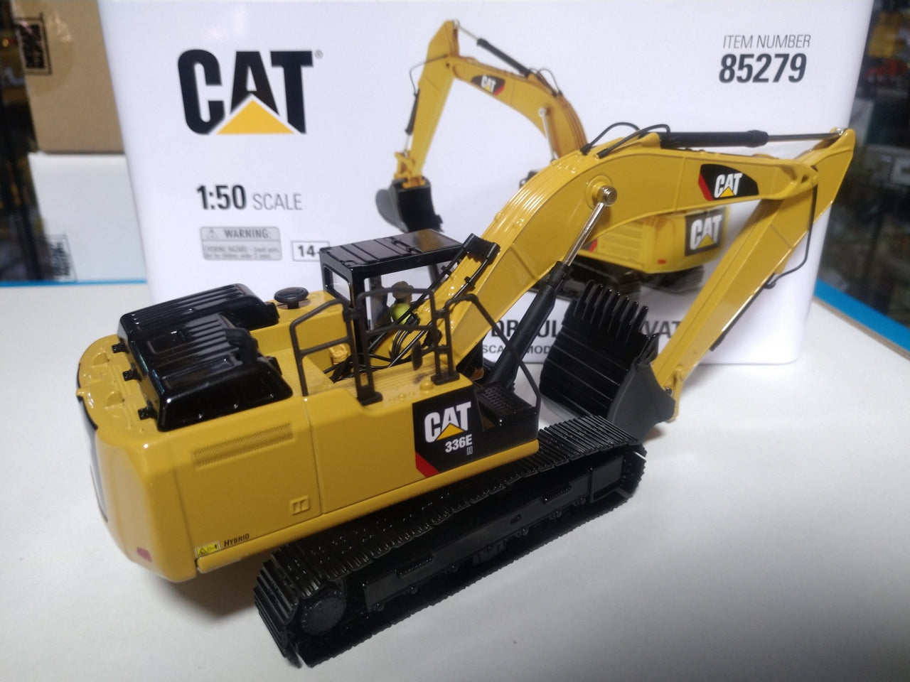85279 Caterpillar 336E H Hydraulic Excavator Scale 1:50