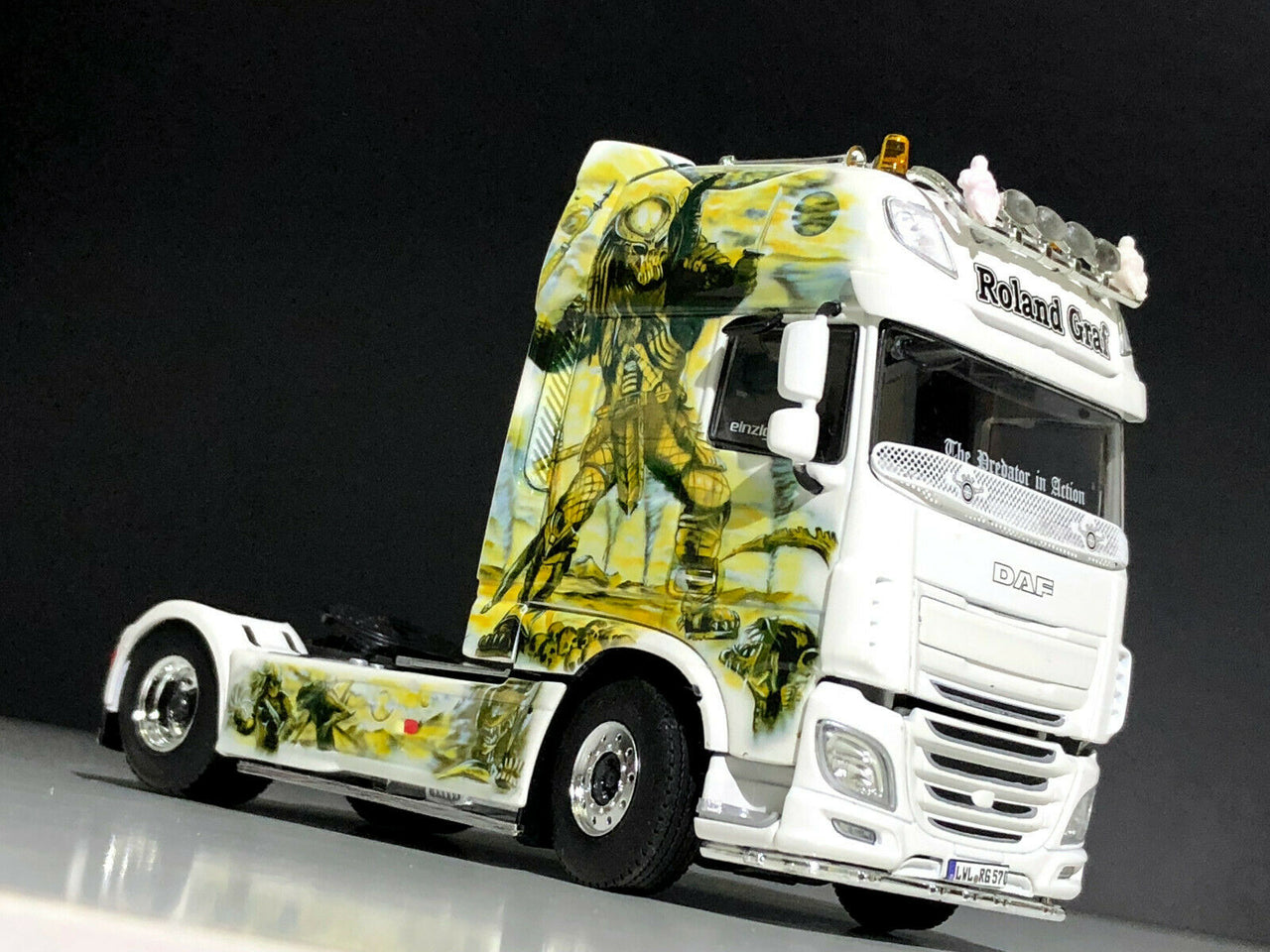 01-2469 Tracto DAF XF SSC Roland Graf Scale 1:50 (Discontinued Model)