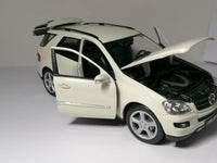 Thumbnail for 18006W Mercedes - Benz ML350 Scale 1:18 (Welly)